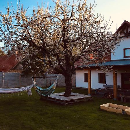 Chalupa na dobrém místě Prostřední Bečva Extérieur photo